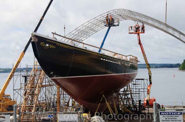 Bluenose II under rebuild.jpg Bluenose II under rebuild