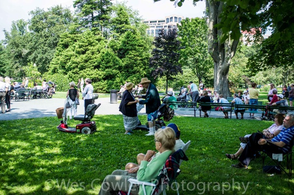 dancing in the gardens 3.jpg Dancing in the gardens 3