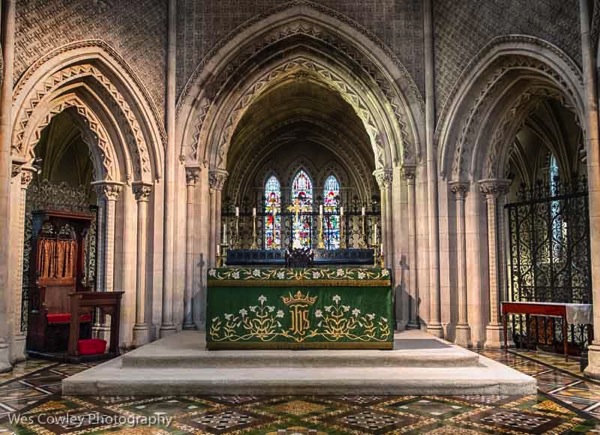 Altar of Christ Church.jpg Altar of Christ Church