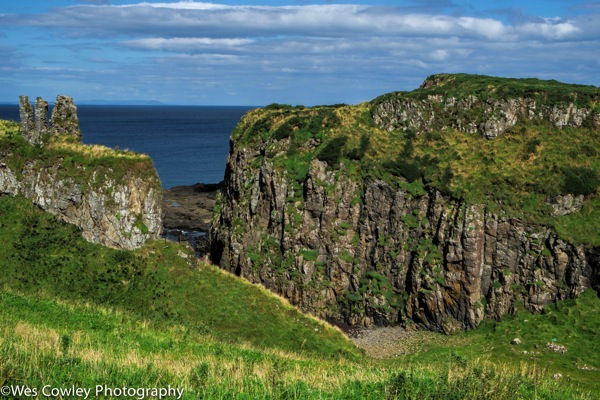 Dunseverick cliffs and ruins.jpg Dunseverick cliffs and ruins